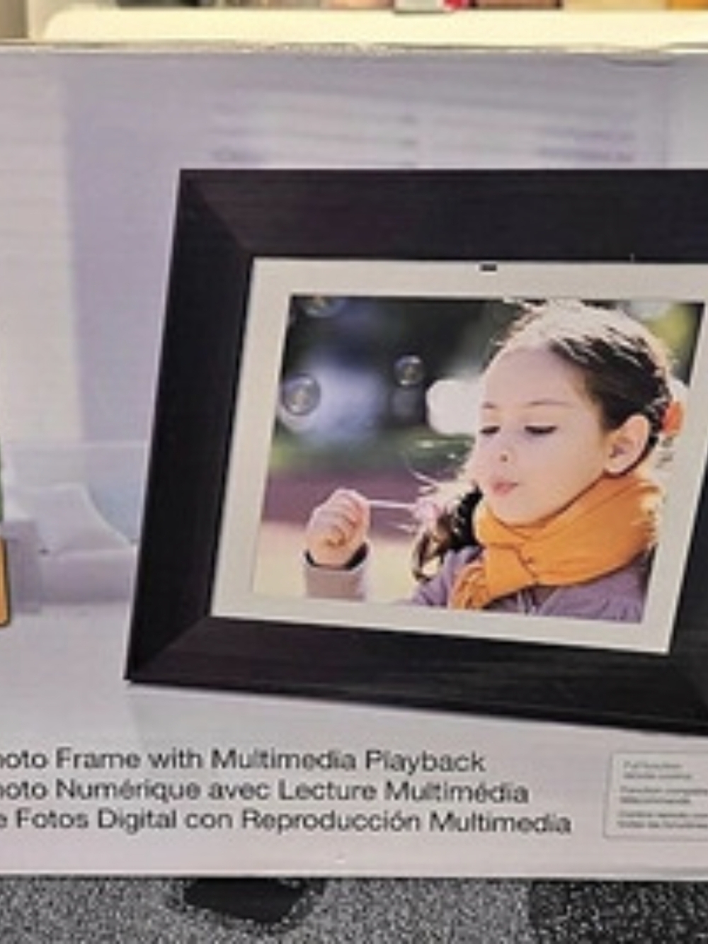 COBY 8" Digital Photo Frame with Multimedia Playback 8-Inch Digital Photo Frame